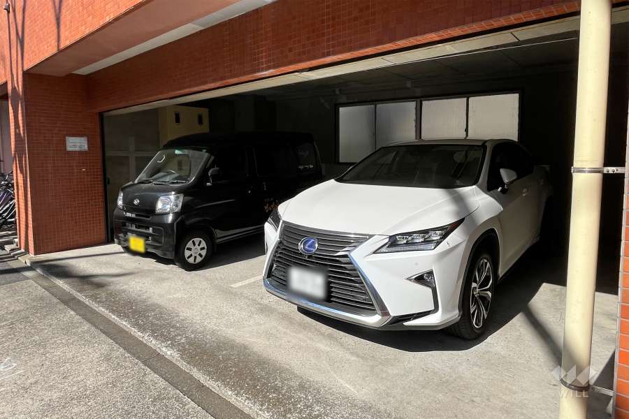 敷地内駐車場（屋内平面式）