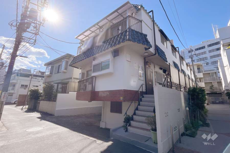 シャンブル西早稲田の外観（北東側から）