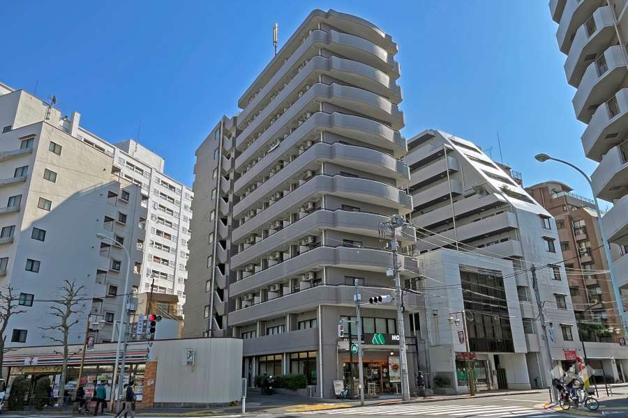 アーバンヒルズ早稲田の外観（北側から）