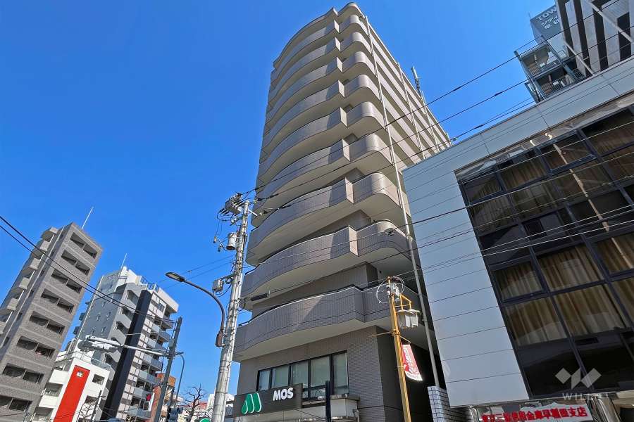 アーバンヒルズ早稲田の外観（西側から）