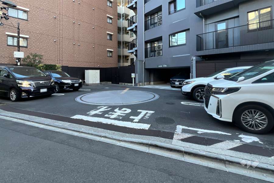 敷地内駐車場（屋外平面式）