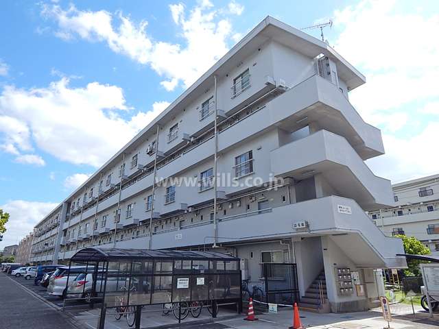 杭瀬第三団地10号棟の外観（南西側から）