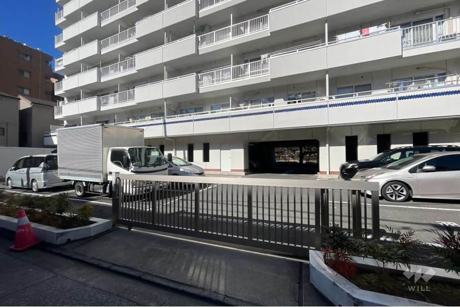 敷地内駐車場（屋外平面式）