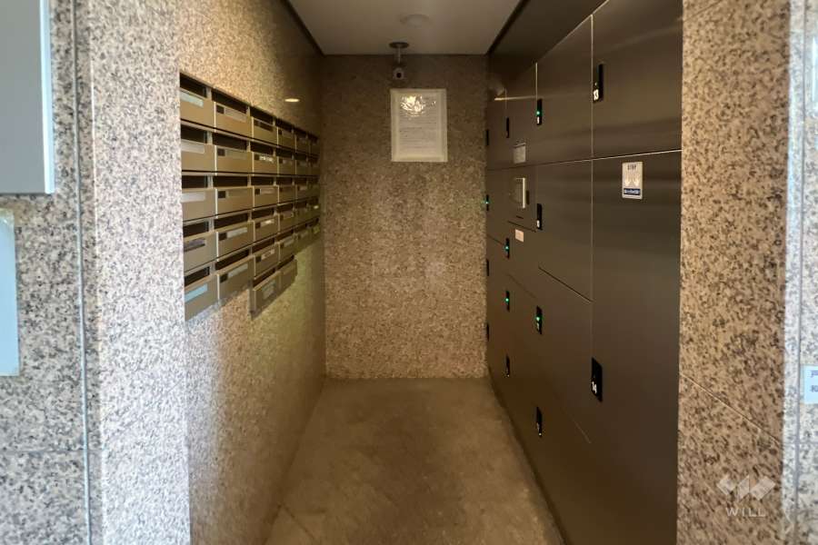 宅配ボックスと共用ポスト