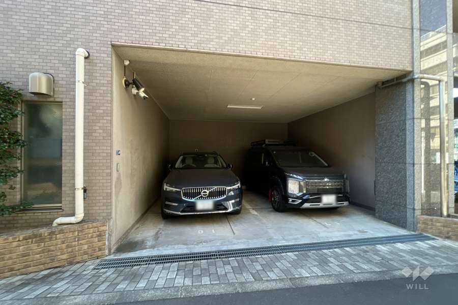 敷地内駐車場（屋内平面式）
