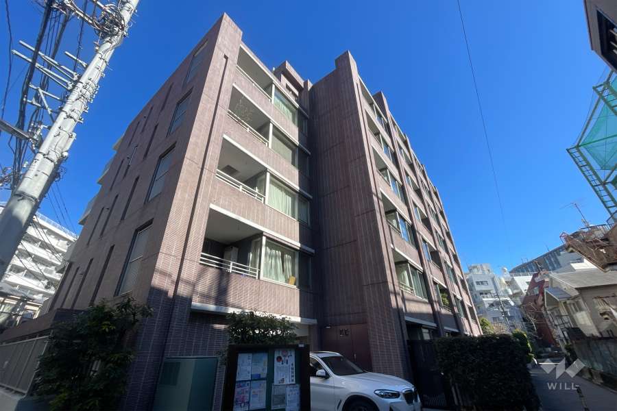 インプレスト早稲田壱番館の外観（北西側から）