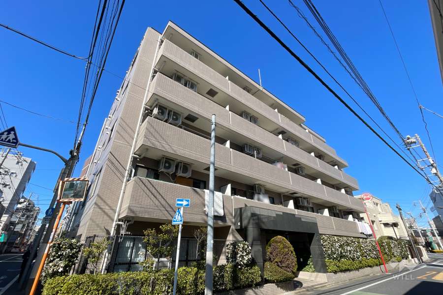 クレアトール西落合の外観（南東側から）