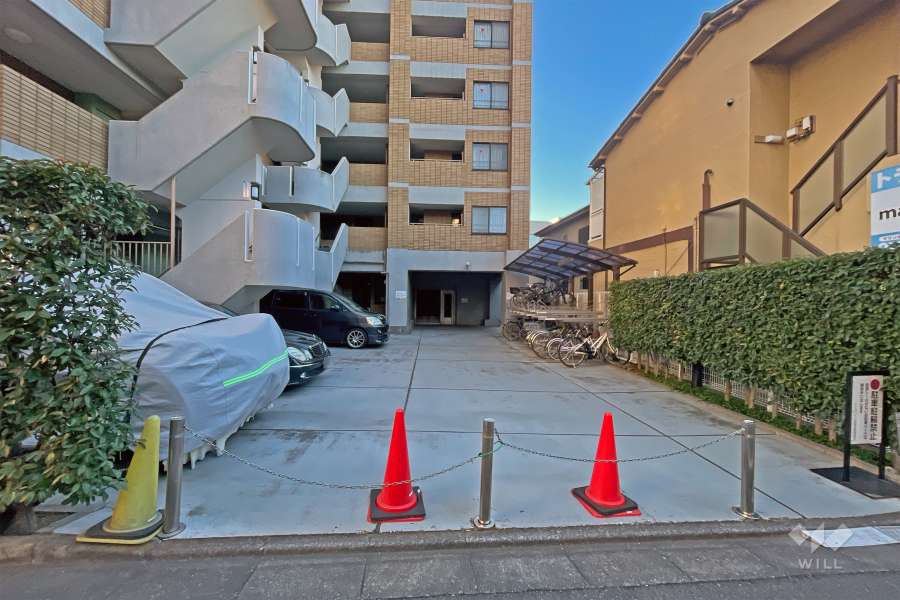 エントランスアプローチ