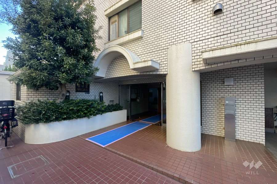 エントランスアプローチ