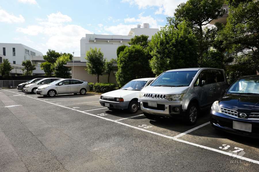 敷地内駐車場(屋外平面式）