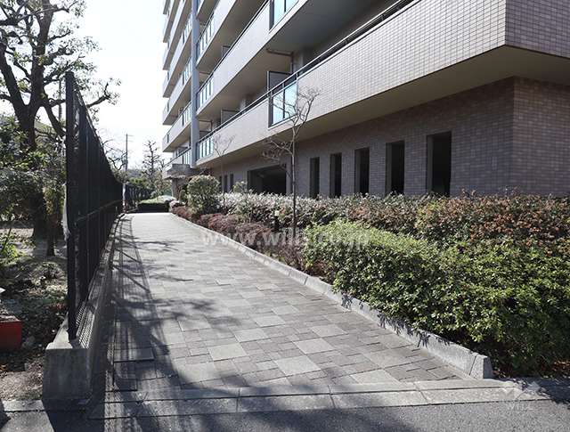 エントランスアプローチ