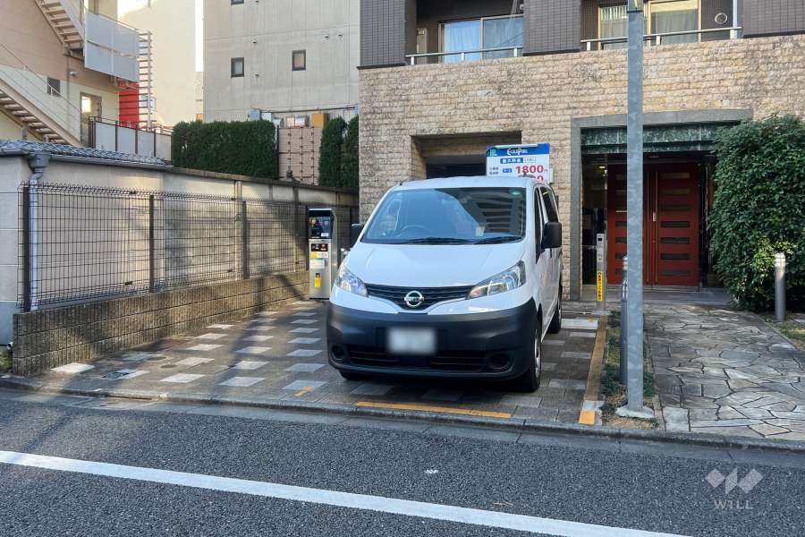 敷地内駐車場（コインパーキング）
