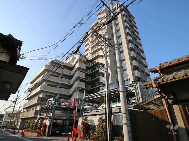 グランアッシュ伊丹ルラーシェの外観（北東側から）