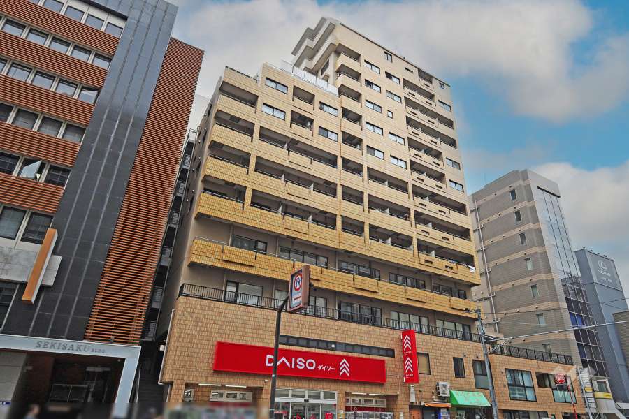 シティプラザ新宿の外観（南東側から）