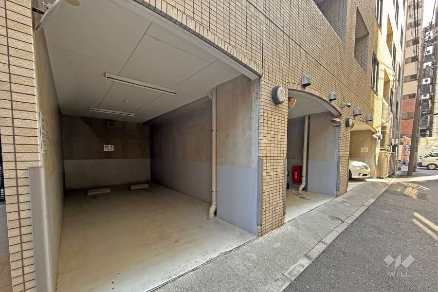 敷地内駐車場（屋内平面式）