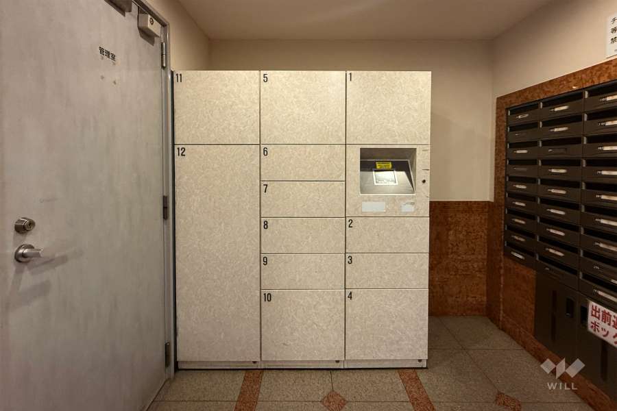 宅配ボックスと共用ポスト