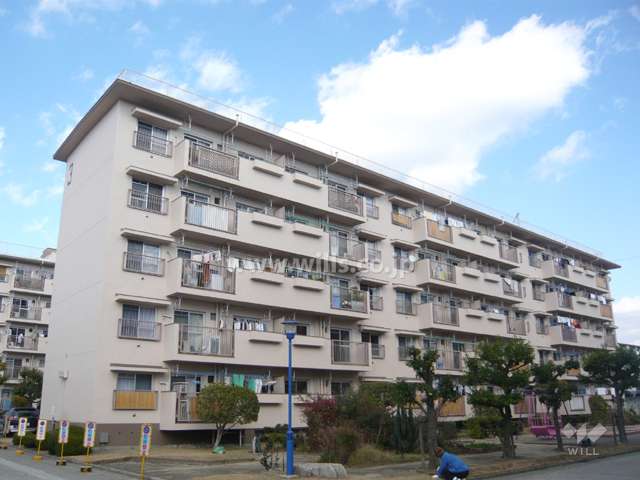 杭瀬第一団地3号棟の外観（南西側から）