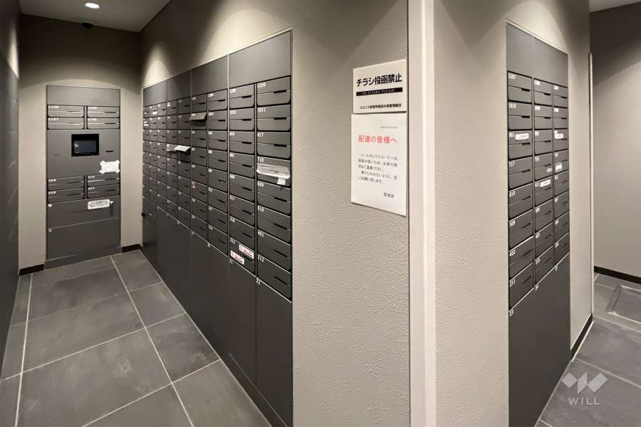 宅配ボックスと共用ポスト