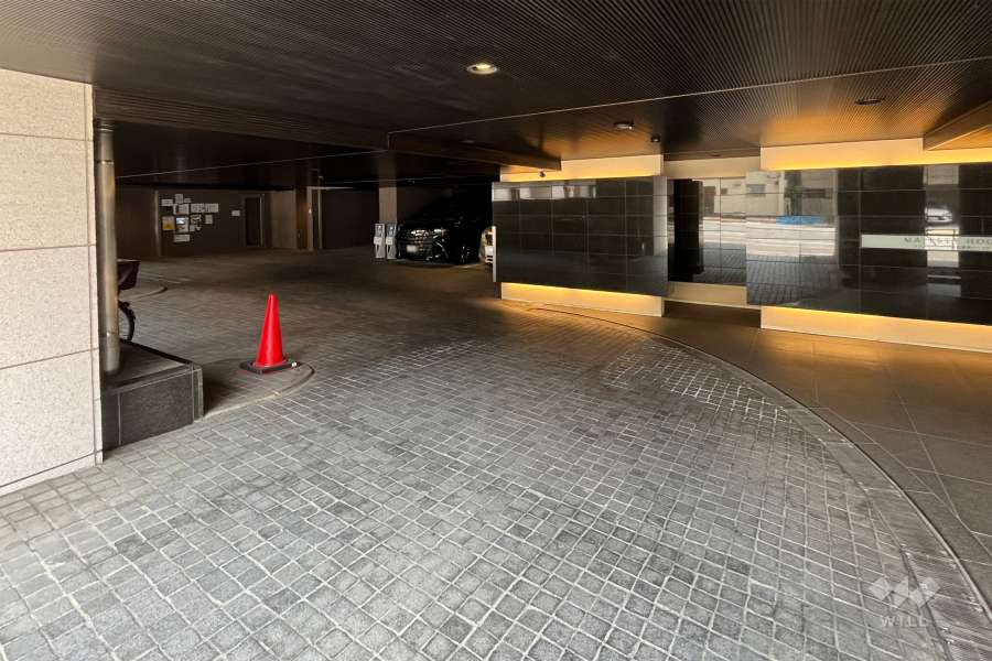 駐車場の出入口