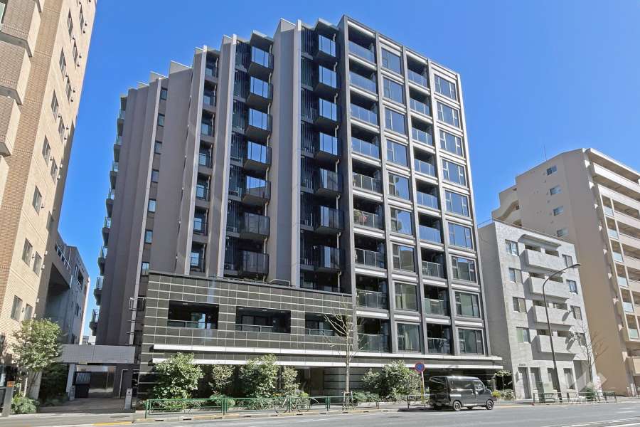 セントラルレジデンス外苑西通りの外観（北西側から）