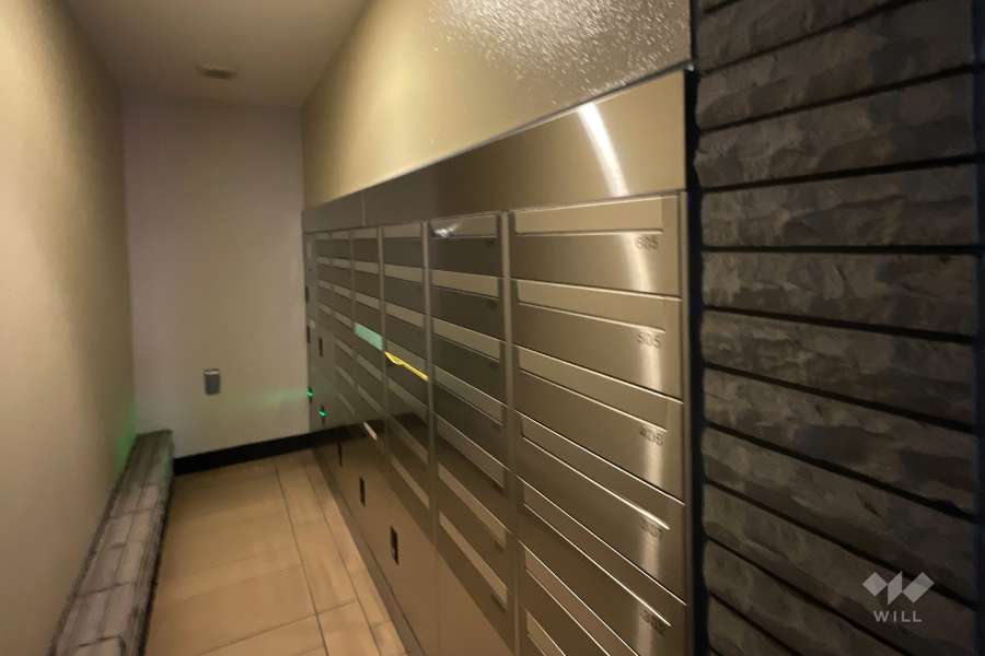 宅配ボックスと共用ポスト