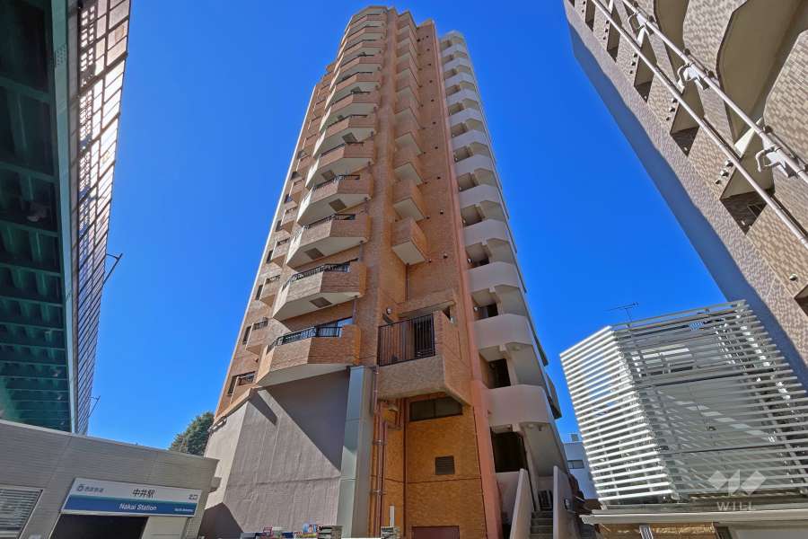 グランメール中井の外観（北東側から）