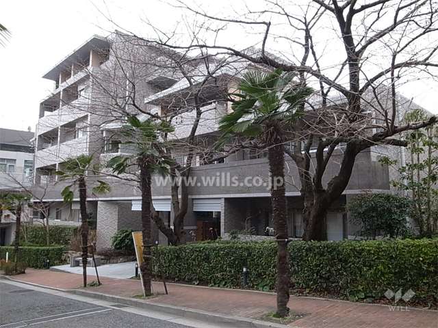 エスリード雲雀丘花屋敷の外観（北東側から）