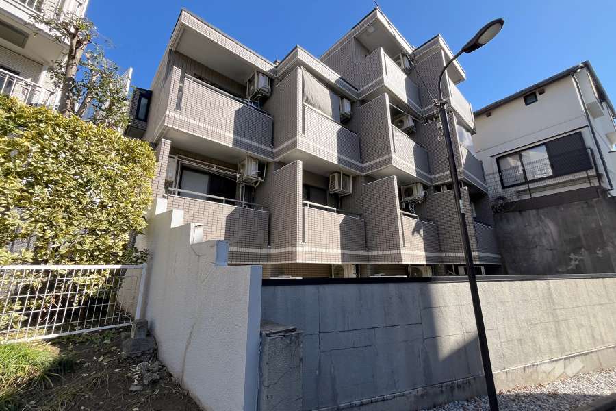 サザンパレス中落合の外観（北西側から）