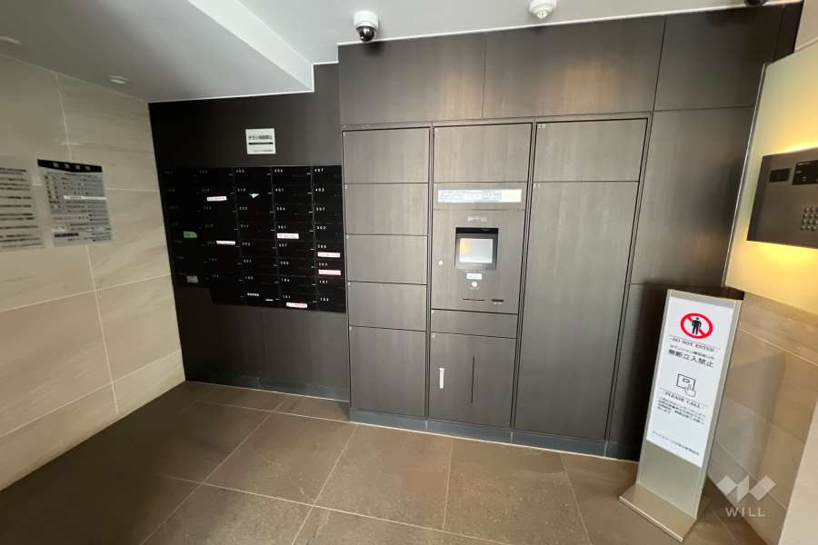 宅配ボックスと共用ポスト