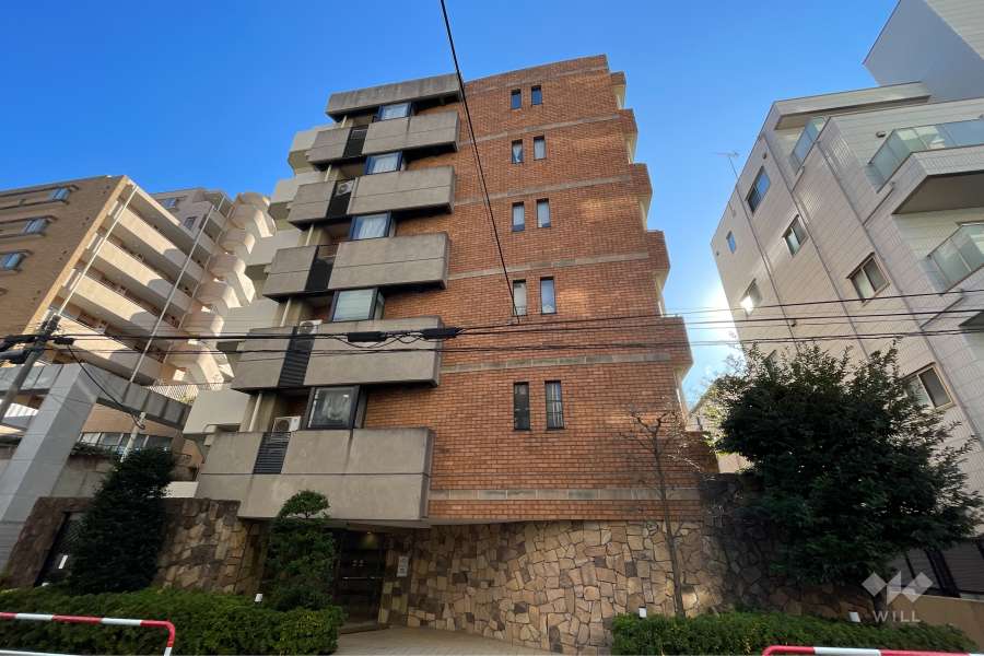 クレアトール神楽坂の外観（北側から）