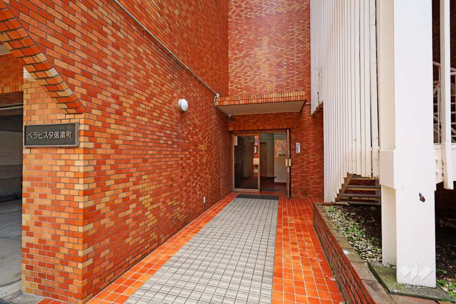 エントランスアプローチ