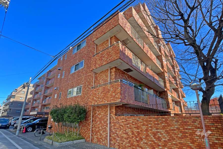 信濃町ハイムの外観（南西側から）