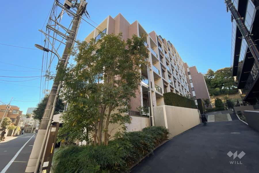 プレミアスイート外苑の杜の外観（北西側から）