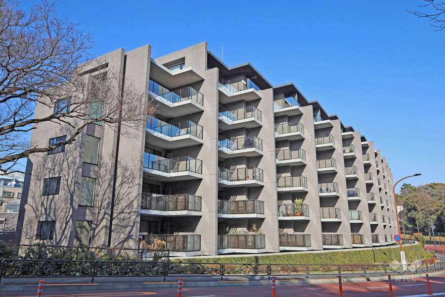 ガーデンヒルズ四ツ谷迎賓の森の外観（南側から）