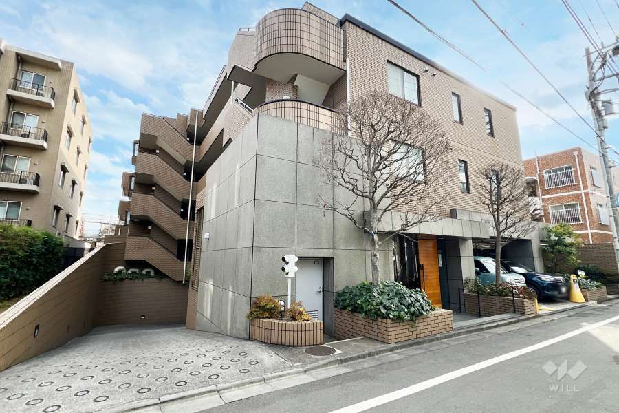 ディアパーク市ヶ谷南町の外観（北東側から）