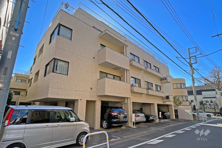 市ヶ谷納戸町ハイデンスの外観（北東側から）