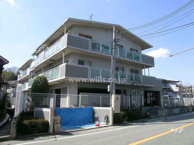 エーベル川西鼓が滝の外観（南東側から）