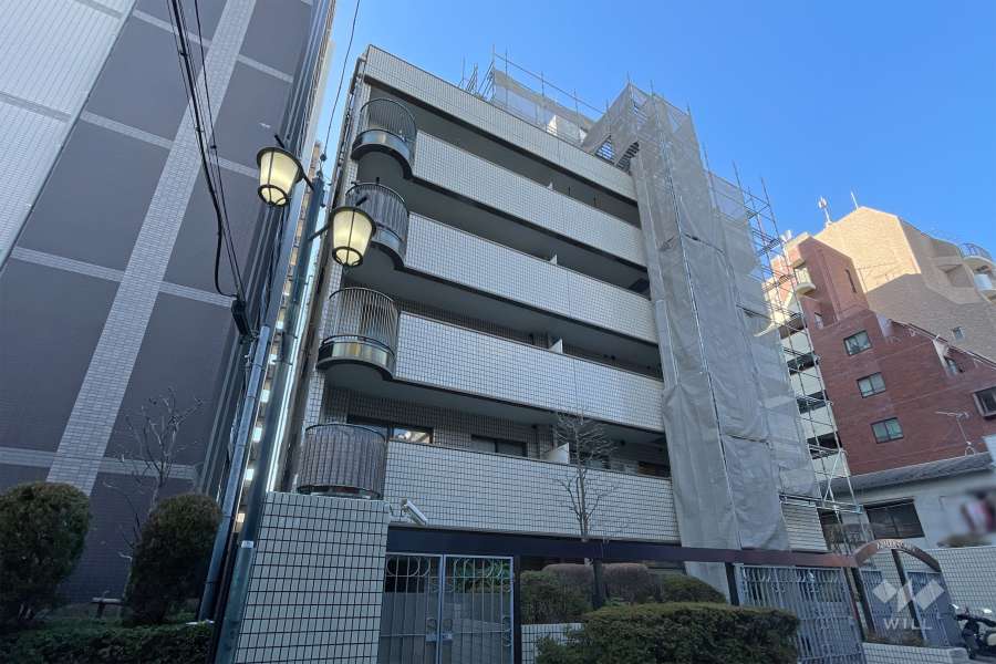 アゼリアコートの外観（南東側から）