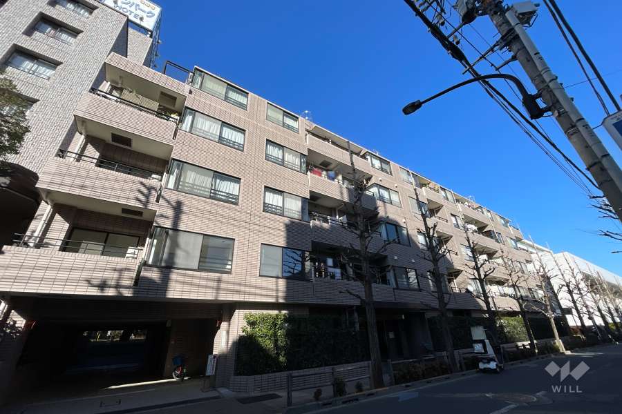ザパームス西戸山の外観（南西側から）