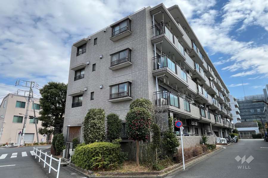 グランドヒルズＢの外観（南西側から）