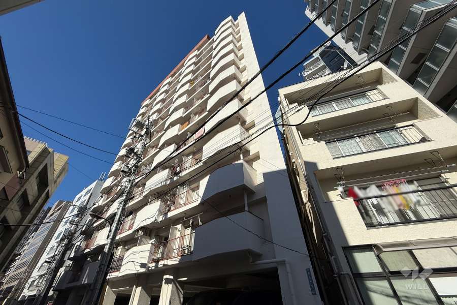 四谷コーエイマンションの外観（南東側から）