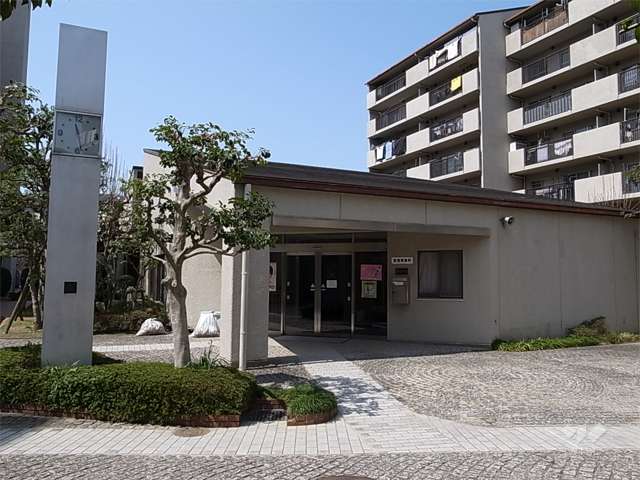 管理棟