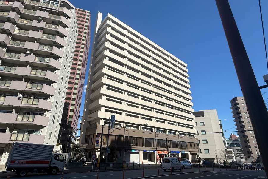 シャトレ市ヶ谷の外観（南西側から）