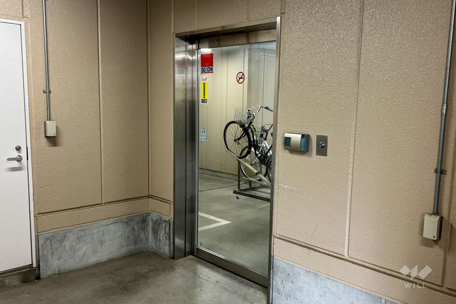 駐輪場の出入り口