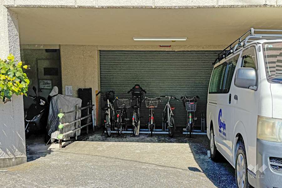 駐輪場・バイク置場