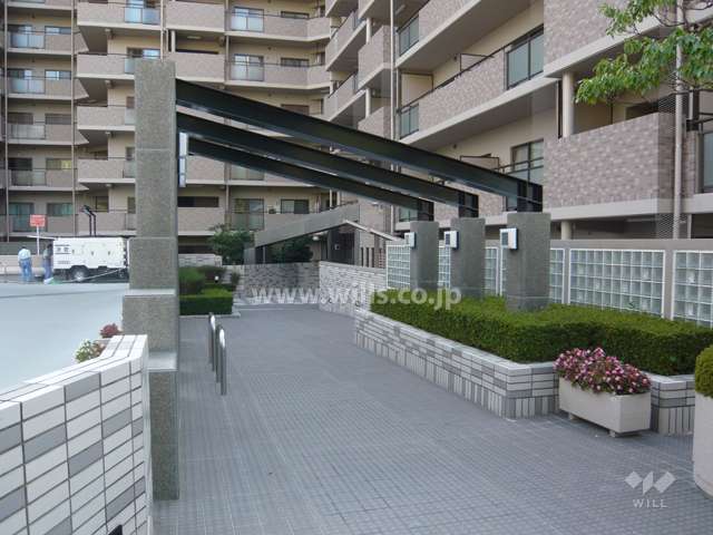 エントランスアプローチ