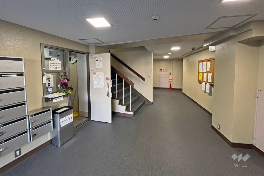 エントランスホール