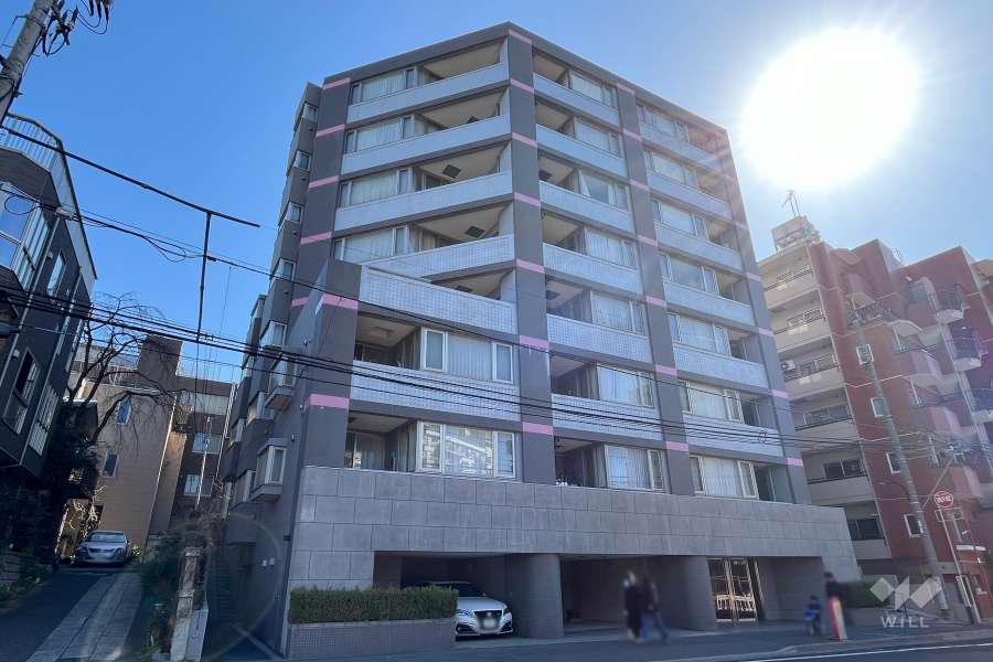 アールヴェール新宿弁天町の外観（北西側から）
