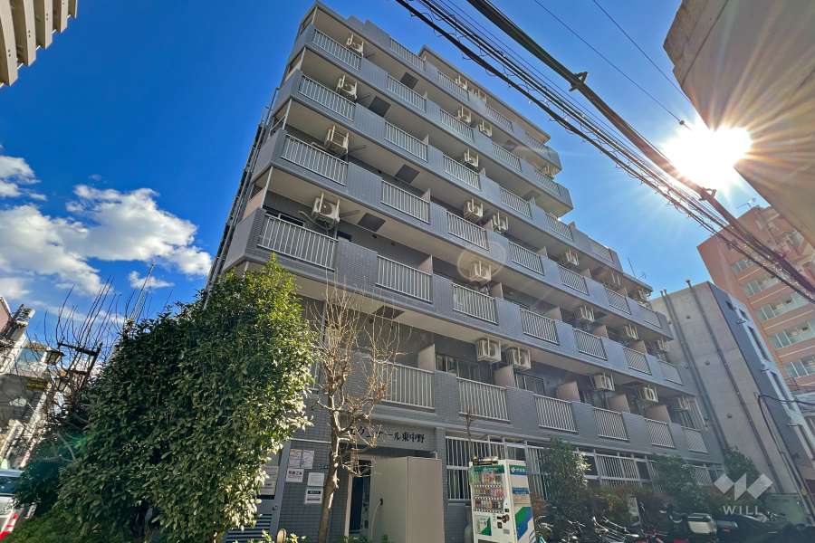 エヴェナール東中野の外観（西側から）