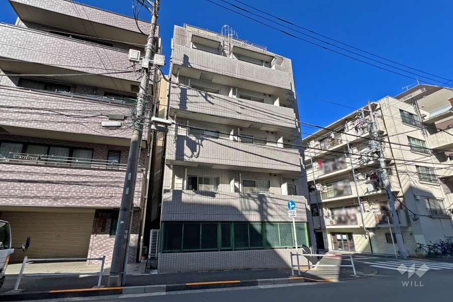 グランヴァン東中野の外観（南東側から）